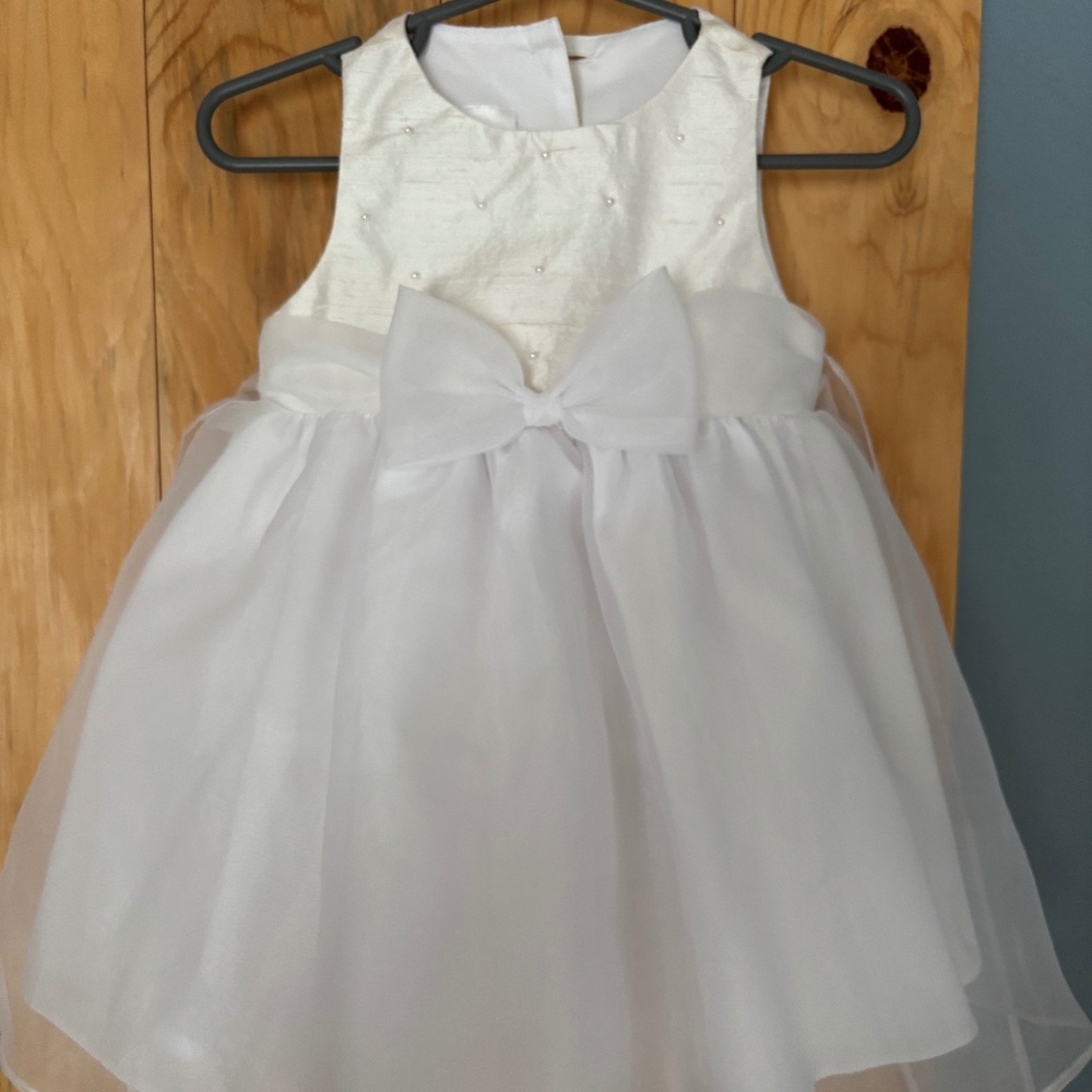 Flower girl dress